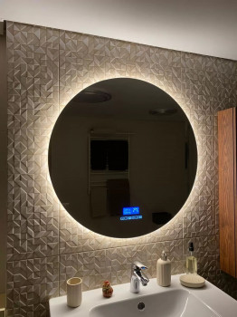 Зеркало с радио и подсветкой для ванной Мун